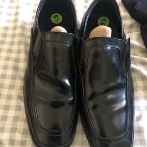 black dress shoes